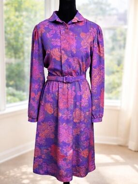 Vintage K.C. Petites Floral Belted Dress Size 8 Purple Pink Button Front USA